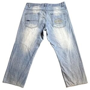 Avirex Straight Jeans Mens 40x32 Light Wash Blue Denim Embroidered Back Pocket